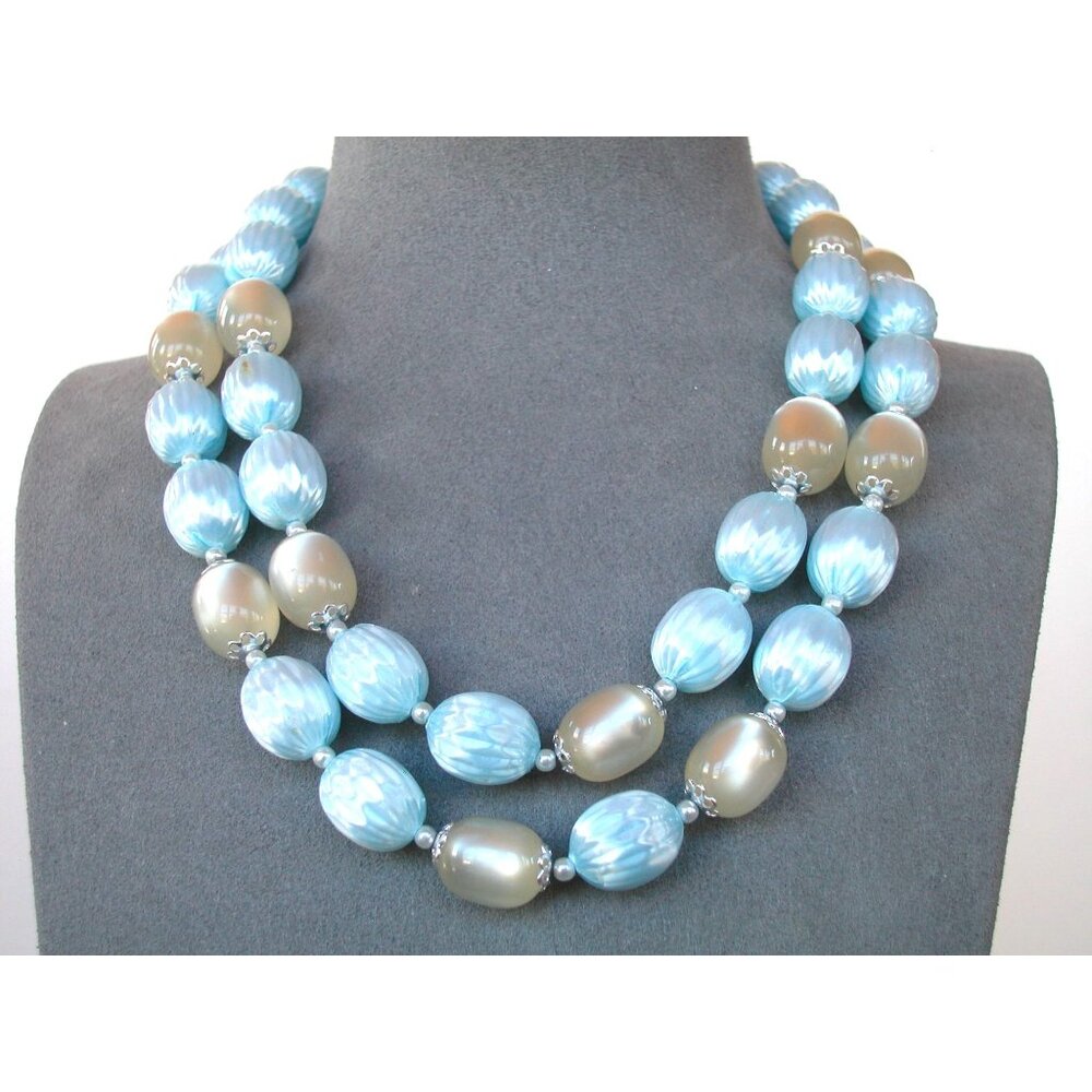 Vintage Necklace/Earrings  Made In JAPAN, 14" w/3" Extension